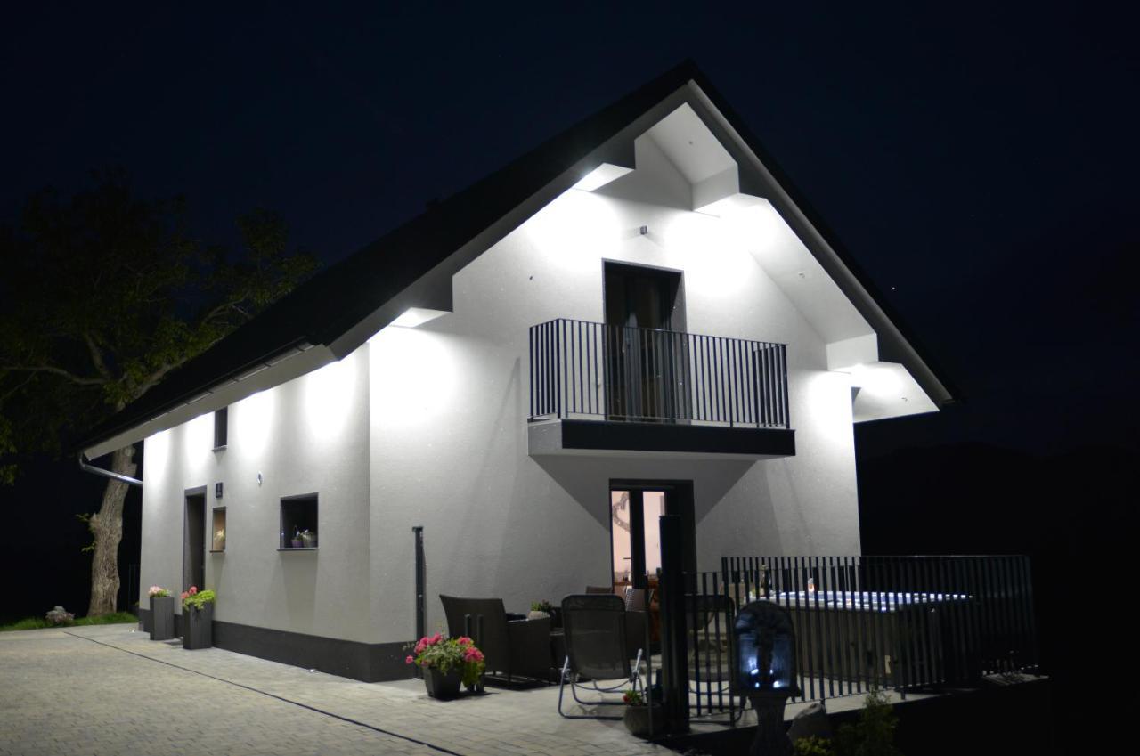 Tanja S Holiday Home In Nature With Sauna And Hot Tub Gorica pri Slivnici 외부 사진
