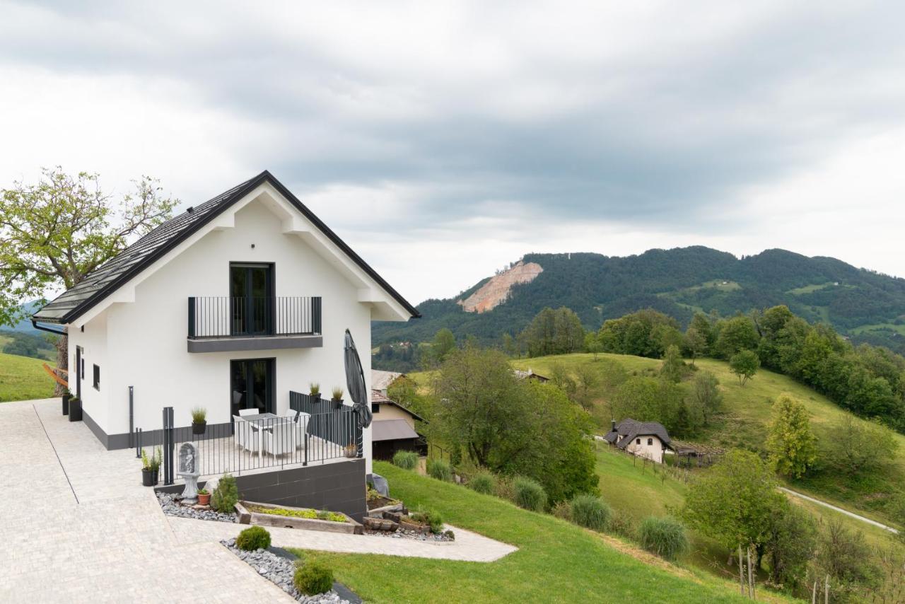 Tanja S Holiday Home In Nature With Sauna And Hot Tub Gorica pri Slivnici 외부 사진